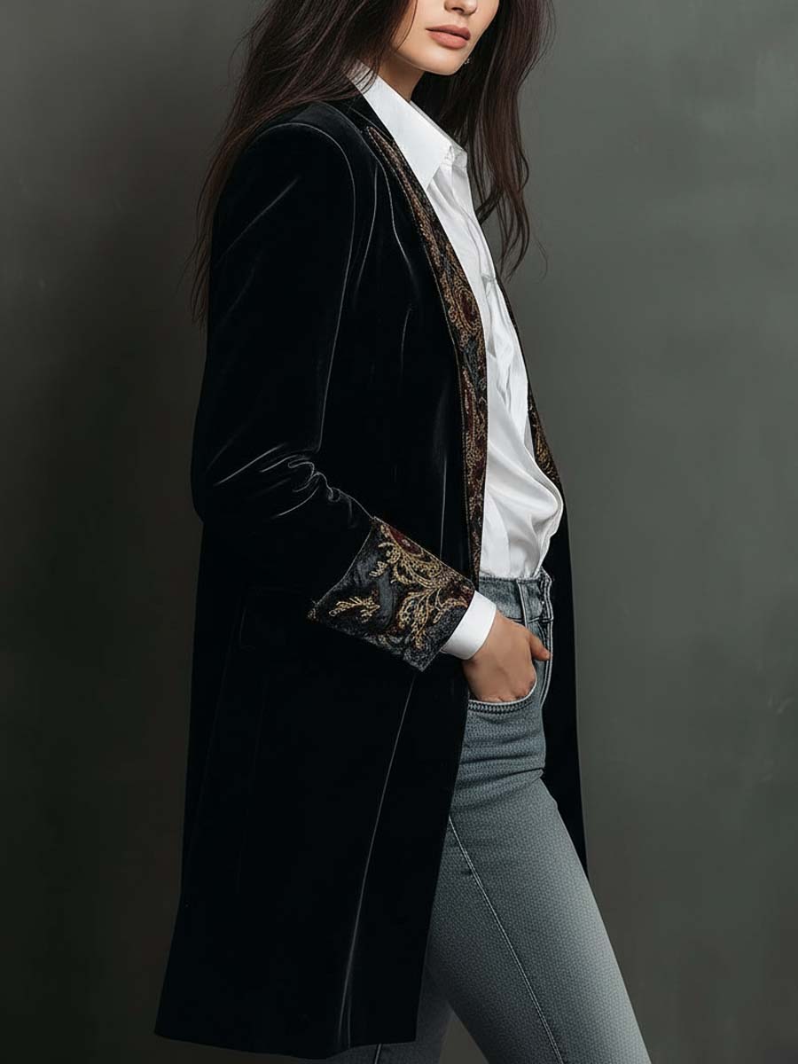 Women's Slim Fit Black Blazer with Revers and Baroque Print