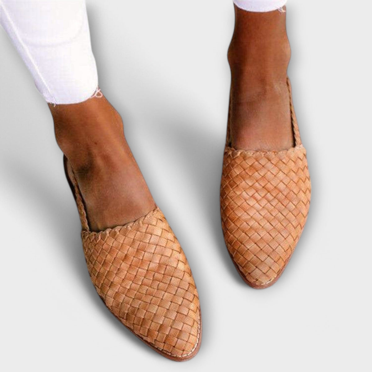 Luisa - Handwoven Moccasins