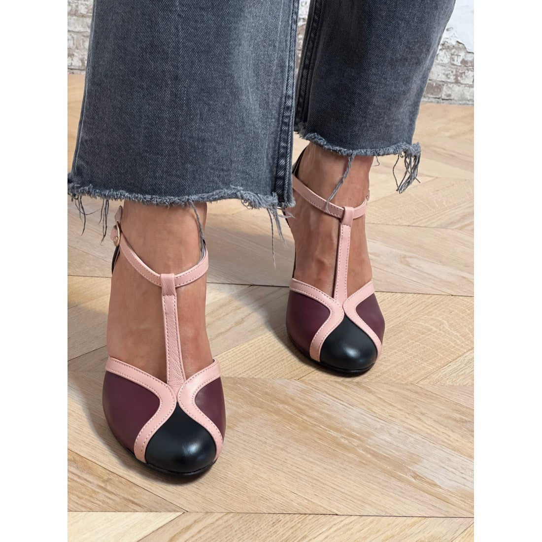 Adelheid – Vintage T-strap High Heels with Timeless Elegance