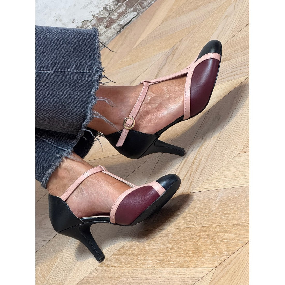 Adelheid – Vintage T-strap High Heels with Timeless Elegance