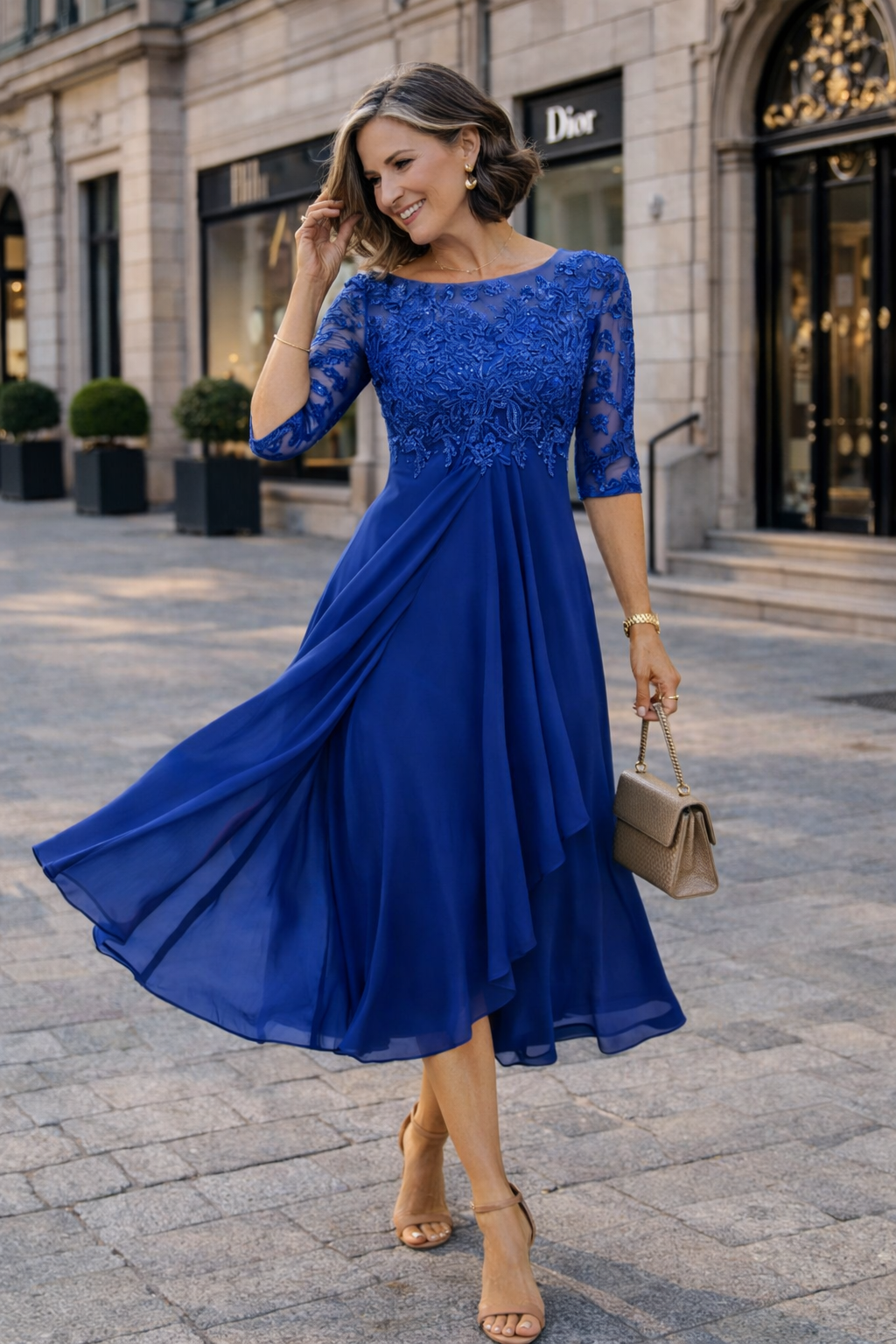 Lea – Elegant Lace Midi Dress