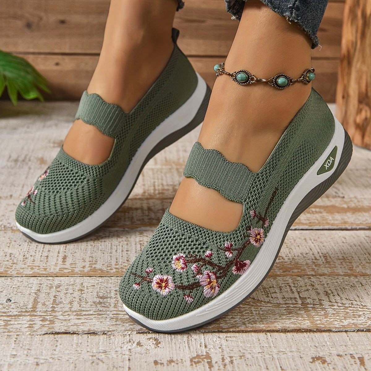 Tizi | Comfortable Shoes
