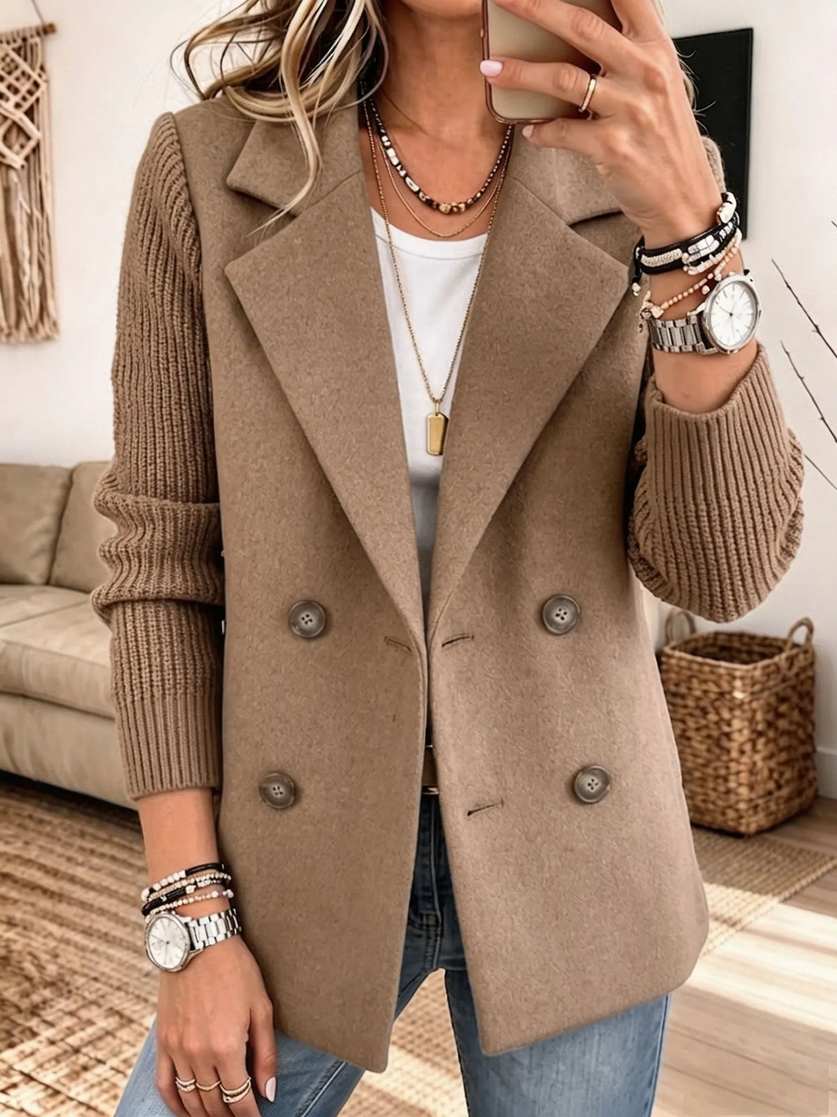 Adéla | Elegant Blazer with Knitted Sleeves