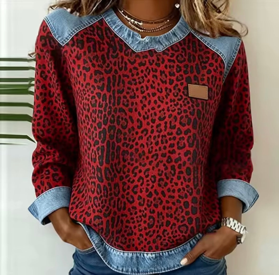 Hollyn | Leopard Sweater with Denim Collar