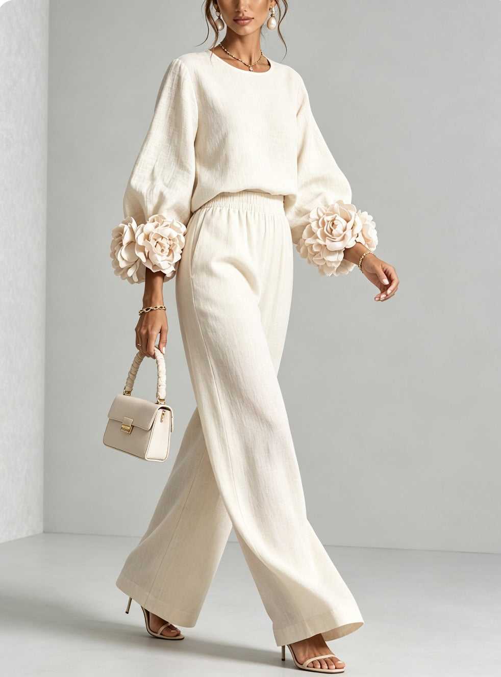 Tereza | Two-Piece Set with Floral Cuffs