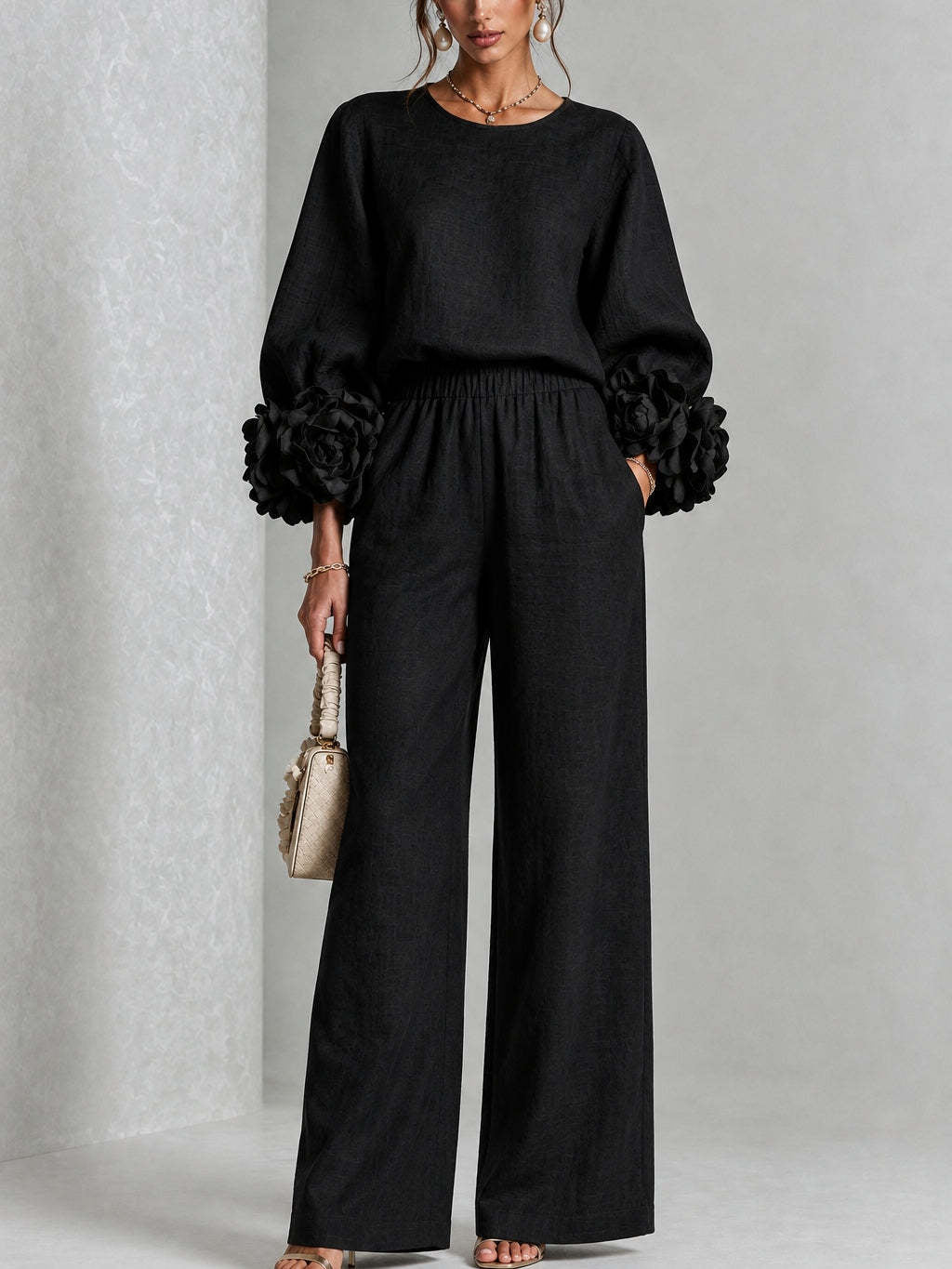 Tereza | Two-Piece Set with Floral Cuffs