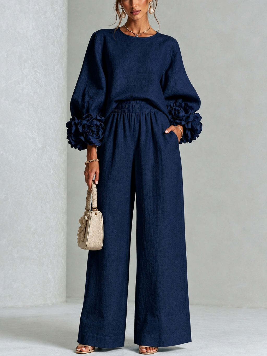 Tereza | Two-Piece Set with Floral Cuffs