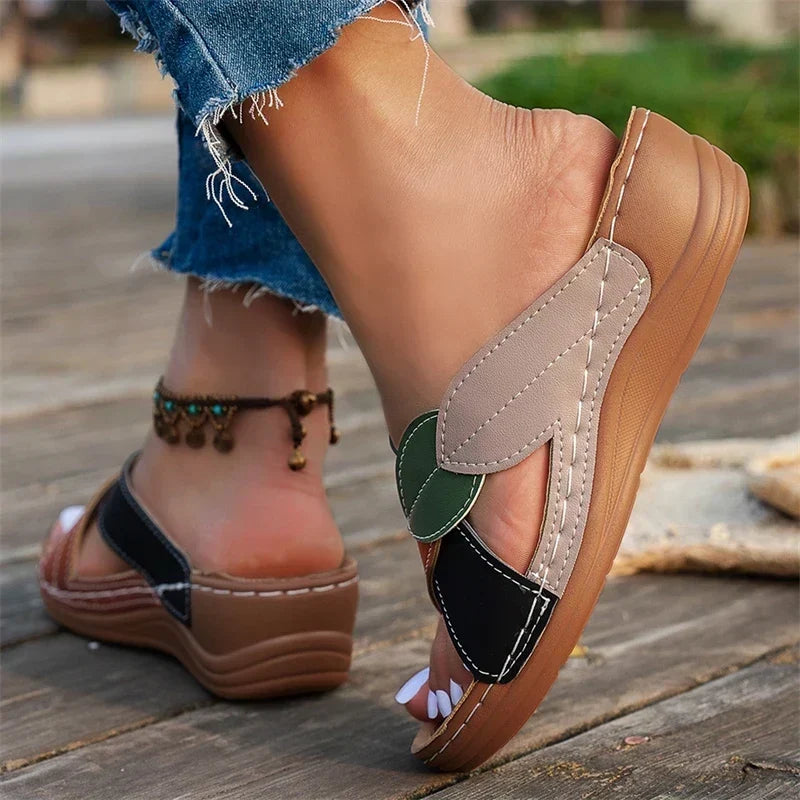 Sandy - Stylish and Soft Slip-On Slippers