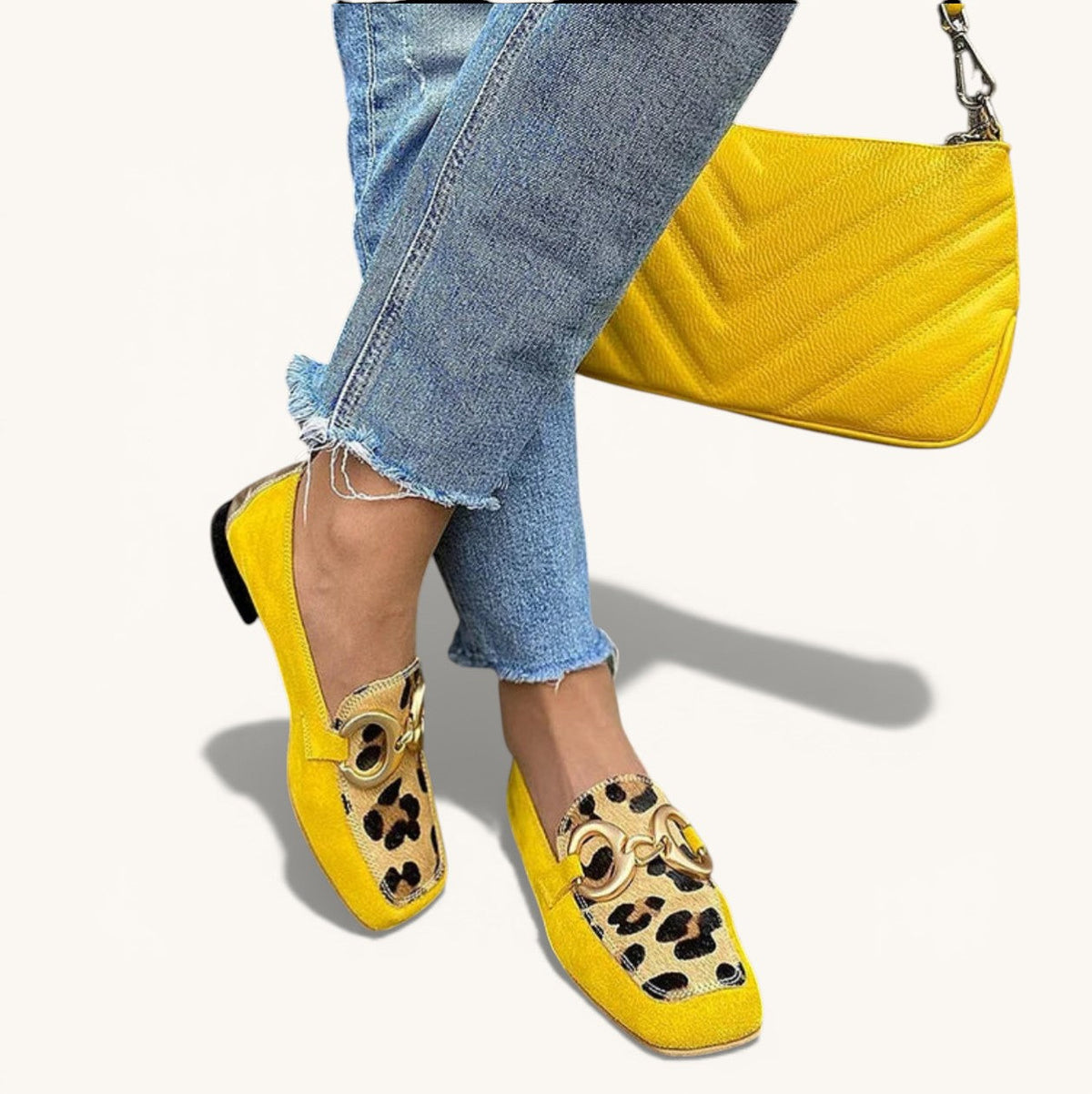 Ana Milagros | Moccasins with Animal Print