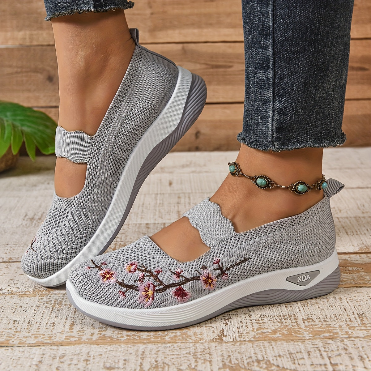 Tizi | Comfortable Shoes