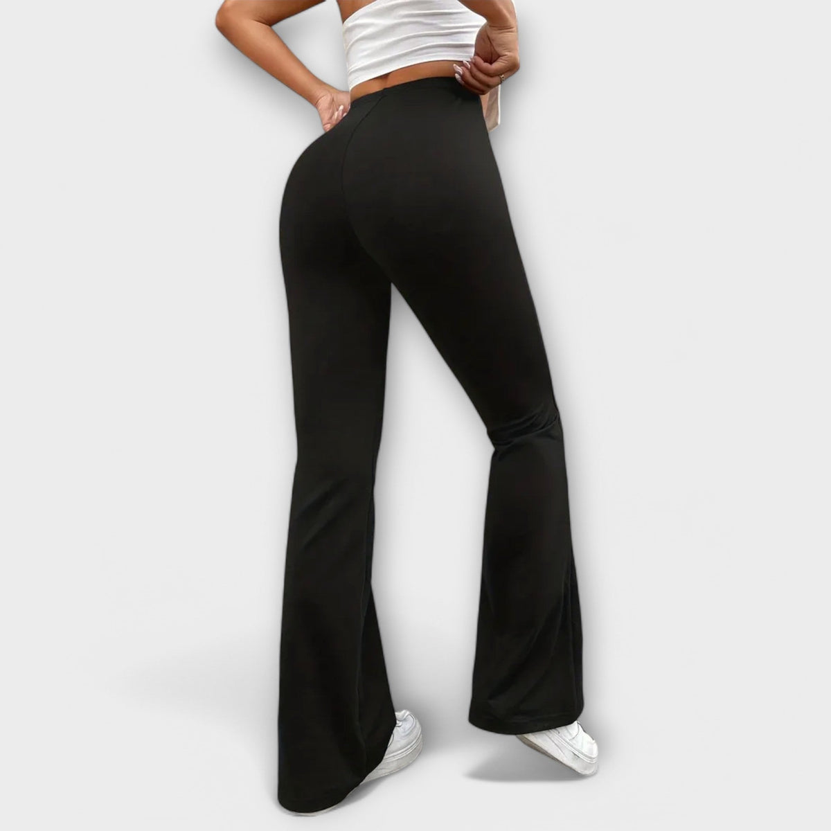 Serena - Relaxed Pants with Flared Legs
