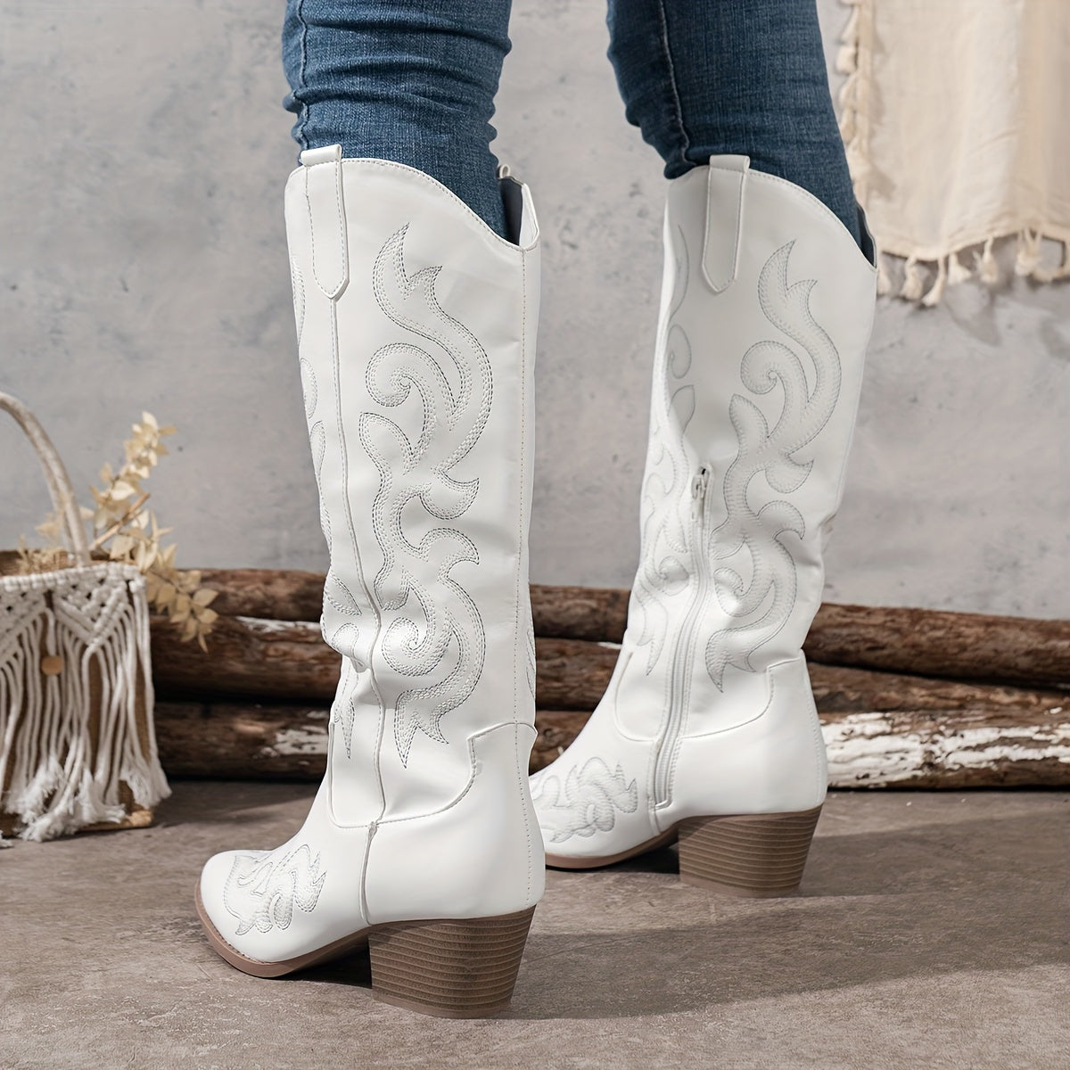 Sharina - Retro Cowboy Slip-On Boots