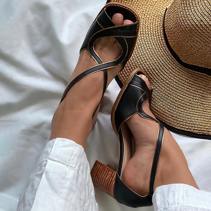 Mechthild – Elegant Sandals with Cross Straps
