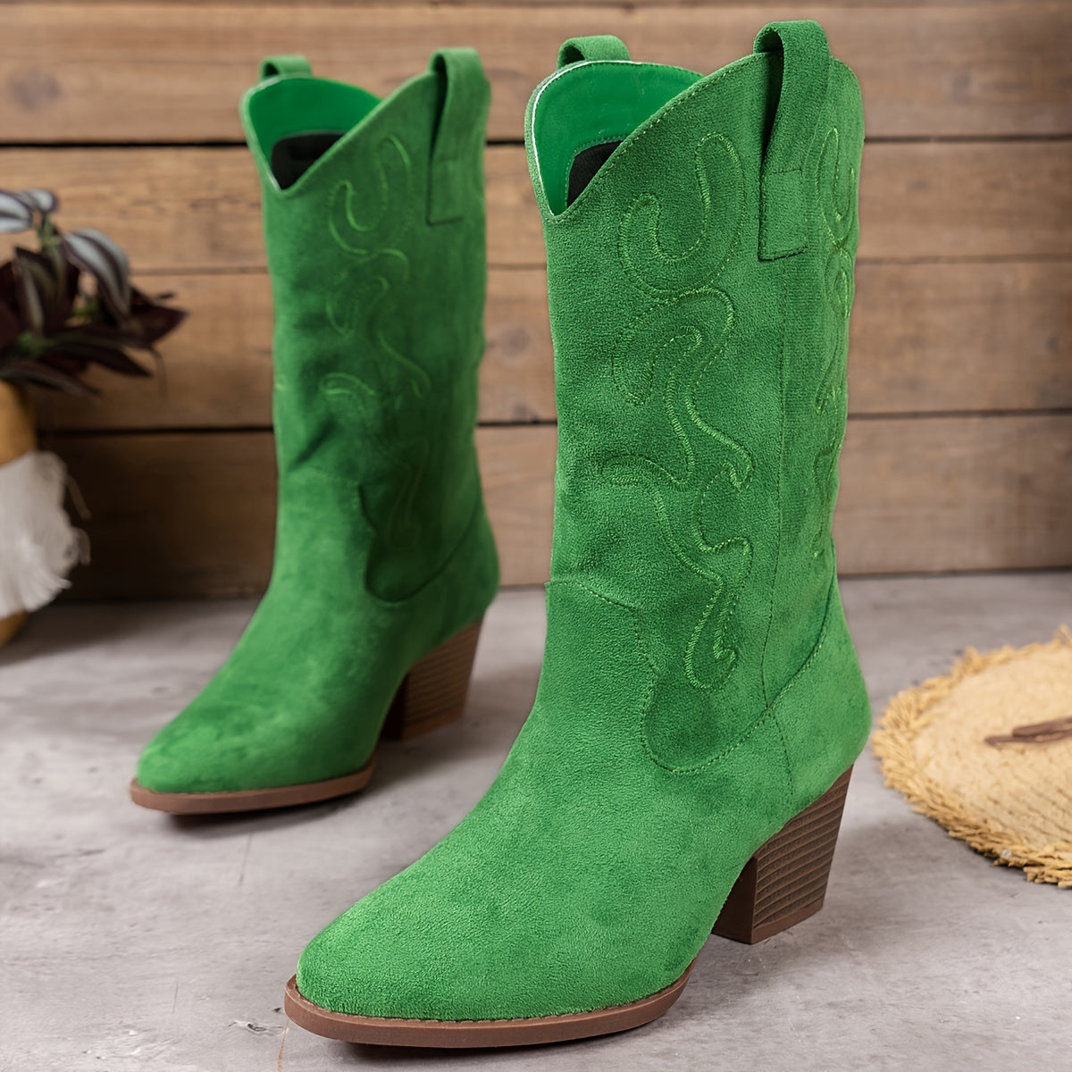Gorgiana - Medium Height Thick Boots